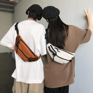 新款时尚百搭潮流斜挎包户外旅行通勤耐磨胸包大容量防泼水运动包